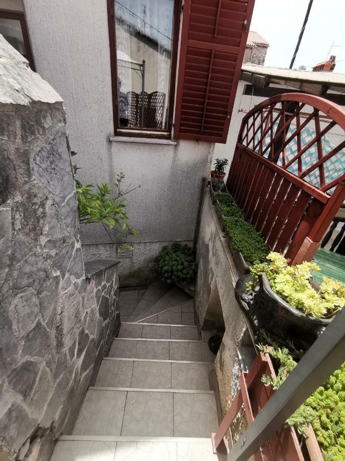 Apartment Old Town Pula Luaran gambar