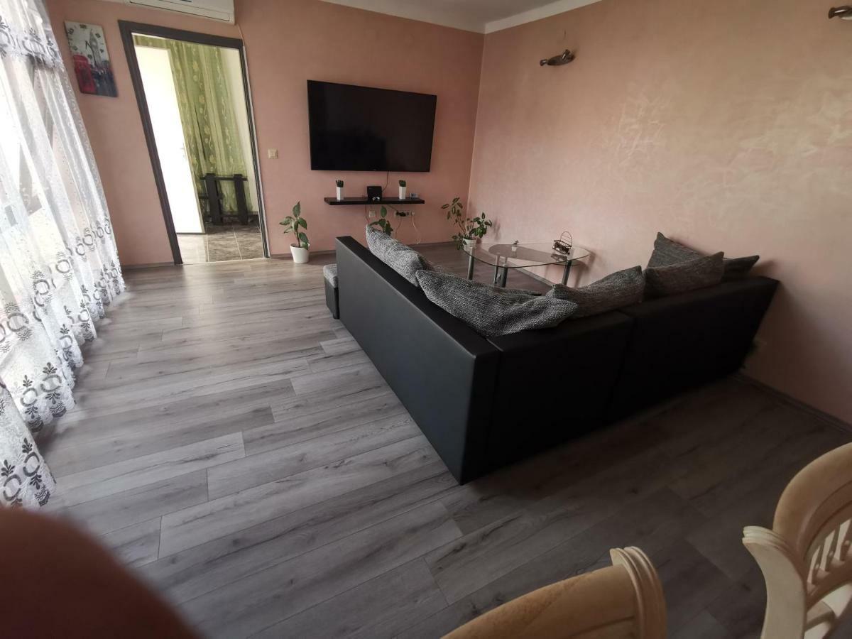 Apartment Old Town Pula Luaran gambar
