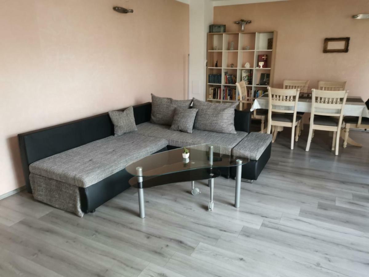 Apartment Old Town Pula Luaran gambar
