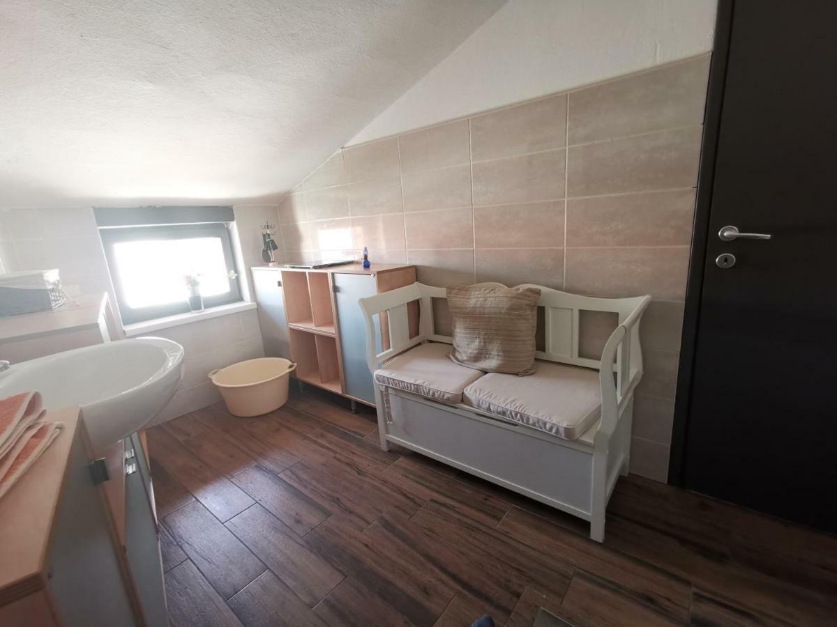 Apartment Old Town Pula Luaran gambar